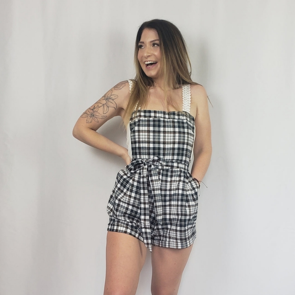 NEW POL Crochet Strap Plaid Romper -